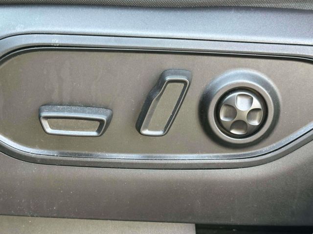 2023 Jeep Grand Cherokee L Altitude 4x4 2023 Jeep Grand Cherokee L Altitude 4x4