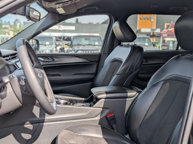 2023 Jeep Grand Cherokee L Altitude 2023 Jeep Grand Cherokee L Altitude