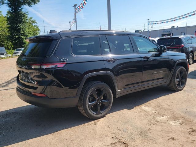 2023 Jeep Grand Cherokee L Altitude 4x4