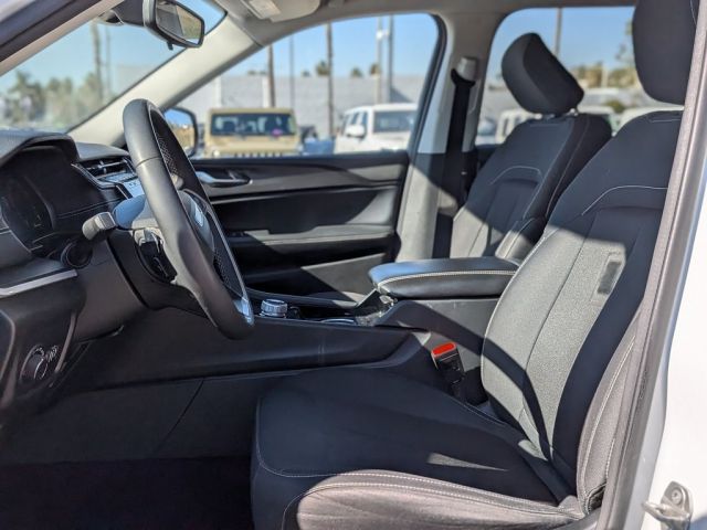 2023 Jeep Grand Cherokee L Laredo 2023 Jeep Grand Cherokee L Laredo