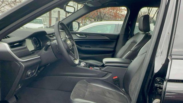 2023 Jeep Grand Cherokee L Altitude 2023 Jeep Grand Cherokee L Altitude