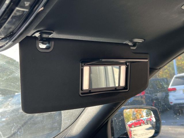 2023 Jeep Grand Cherokee L Overland 4x4 2023 Jeep Grand Cherokee L Overland 4x4