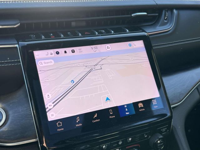 2023 Jeep Grand Cherokee L Overland 4x4 2023 Jeep Grand Cherokee L Overland 4x4