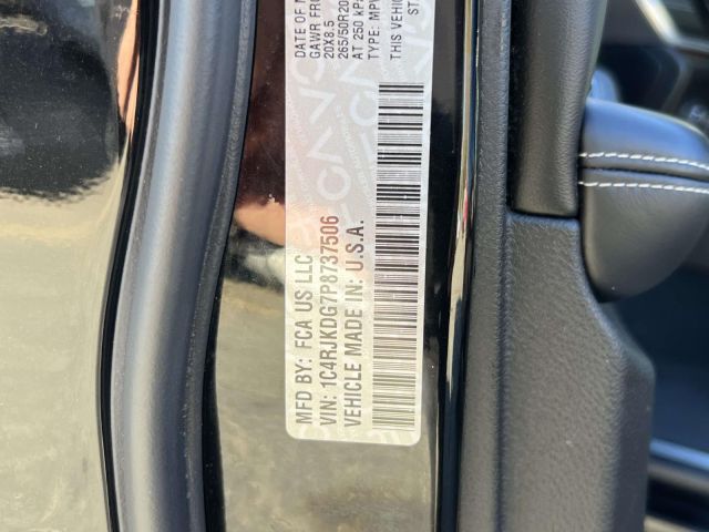 2023 Jeep Grand Cherokee L Overland 4x4 2023 Jeep Grand Cherokee L Overland 4x4