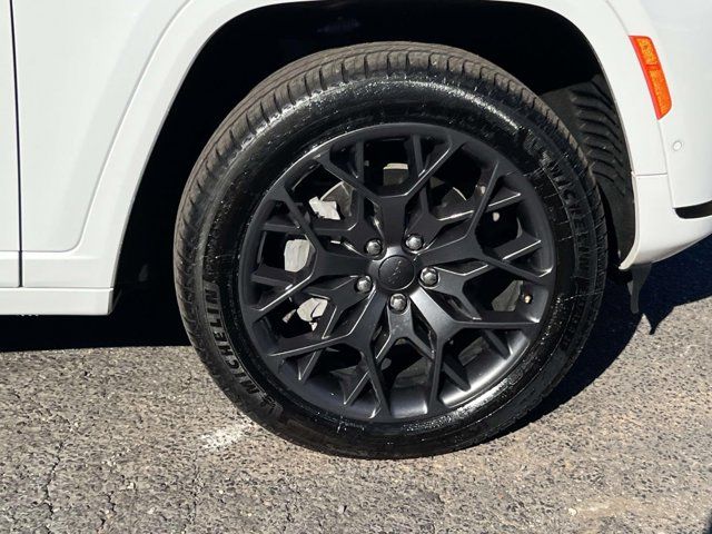 2023 Jeep Grand Cherokee L Summit 2023 Jeep Grand Cherokee L Summit