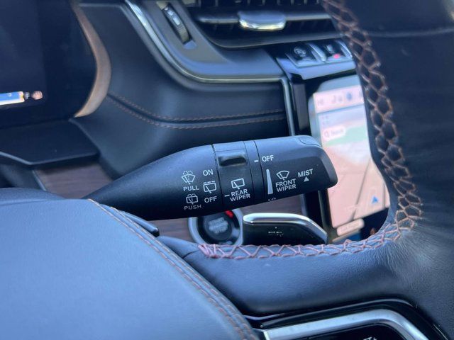 2023 Jeep Grand Cherokee L Summit 2023 Jeep Grand Cherokee L Summit