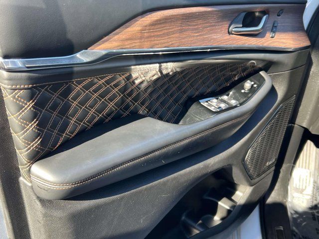 2023 Jeep Grand Cherokee L Summit 2023 Jeep Grand Cherokee L Summit