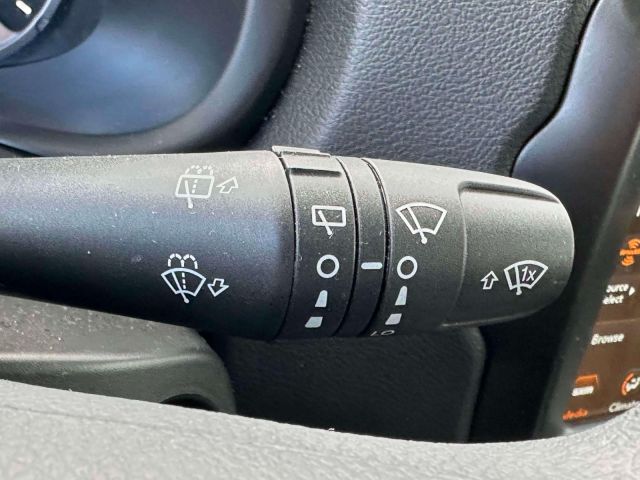 2023 Jeep Renegade Latitude 4x4 2023 Jeep Renegade Latitude 4x4