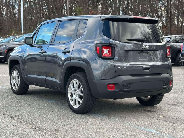 2023 Jeep Renegade Latitude 4x4 2023 Jeep Renegade Latitude 4x4