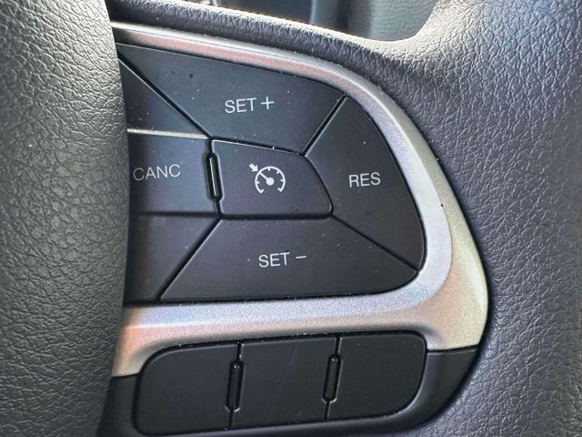 2023 Jeep Renegade Latitude 4x4 2023 Jeep Renegade Latitude 4x4