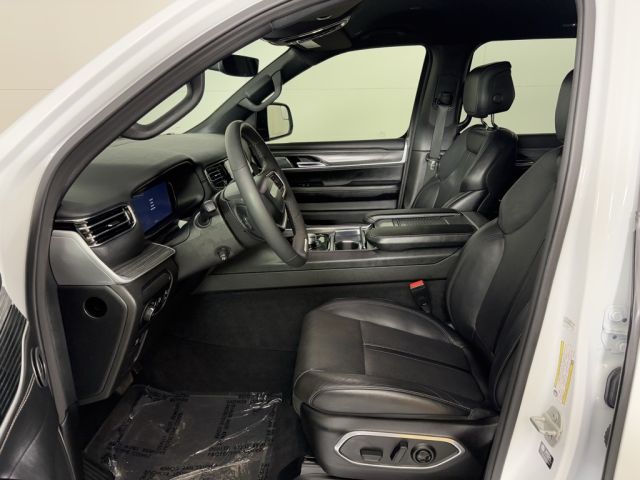 2023 Jeep Wagoneer L Series II 2023 Jeep Wagoneer L Series II