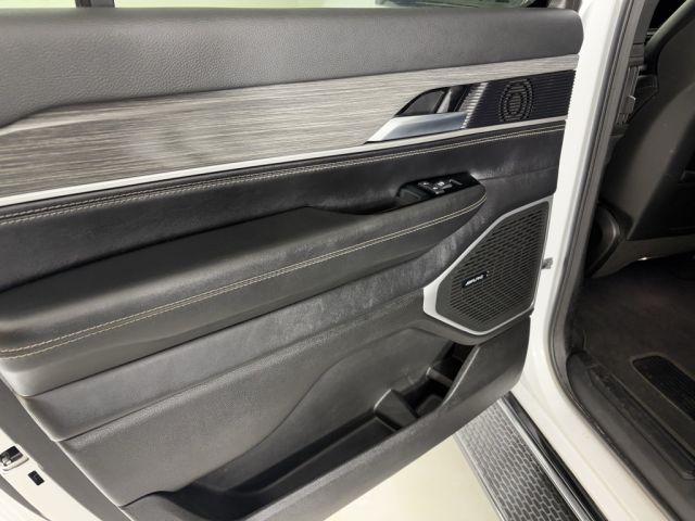 2023 Jeep Wagoneer L Series II 2023 Jeep Wagoneer L Series II