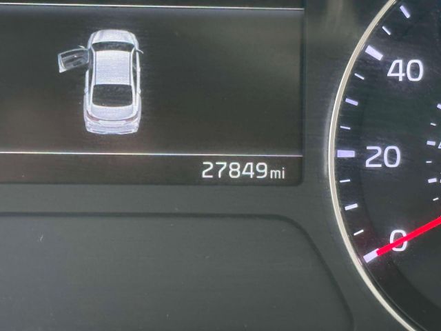 2023 Kia Forte LXS IVT