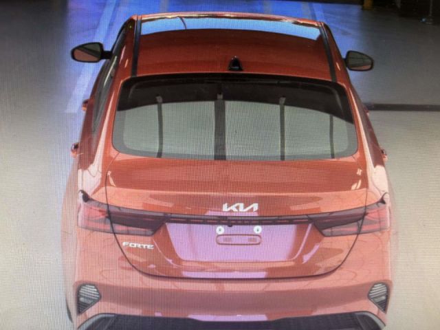 2023 Kia Forte LXS IVT