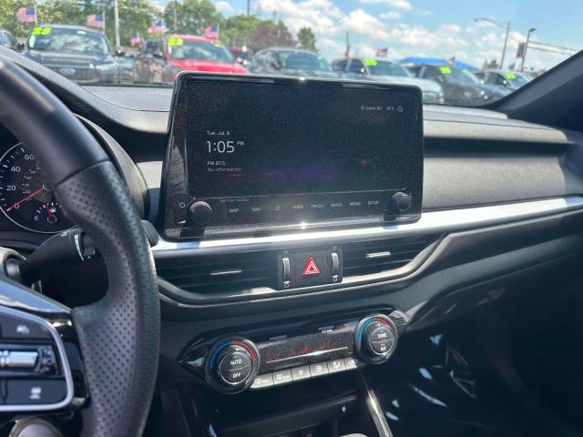2023 Kia Forte GT-Line IVT