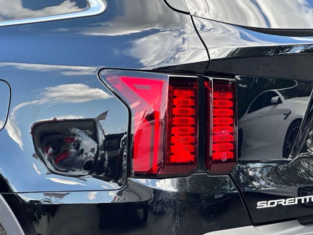 2023 Kia Sorento LX FWD