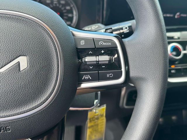 2023 Kia Sorento LX FWD