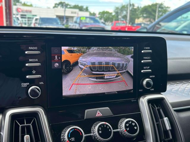 2023 Kia Sorento LX FWD