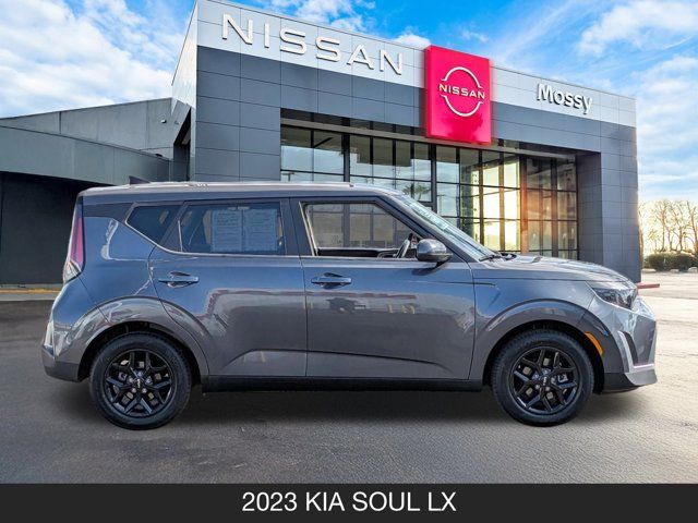 2023 Kia Soul LX 2023 Kia Soul LX