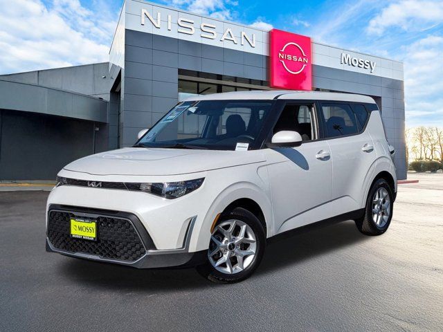 2023 Kia Soul LX 2023 Kia Soul LX