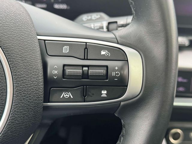 2023 Kia Sportage SX FWD 2023 Kia Sportage SX FWD