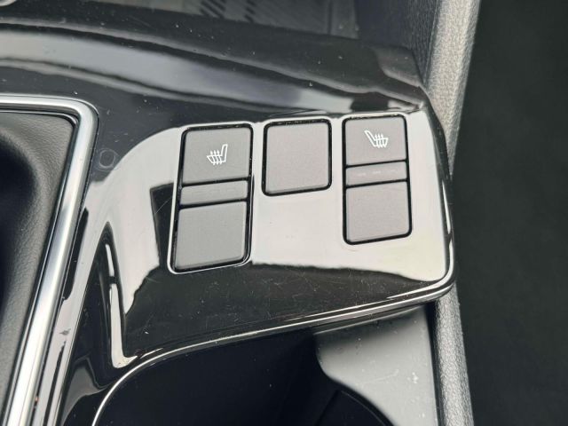 2023 Kia Sportage SX FWD 2023 Kia Sportage SX FWD