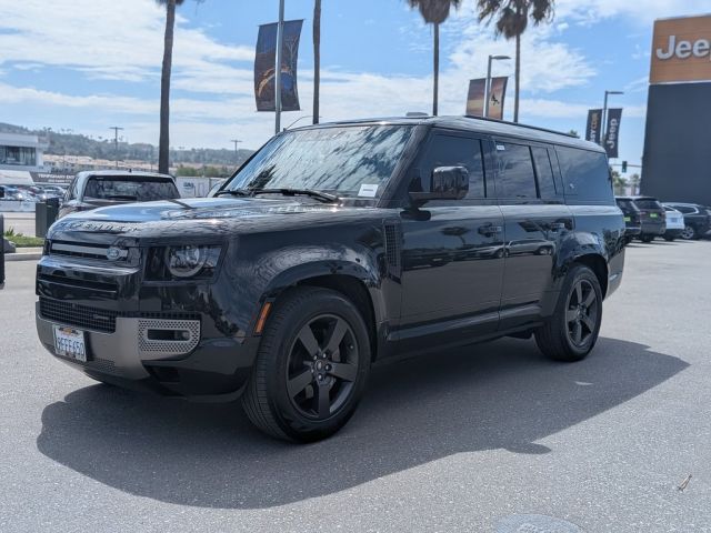 2023 Land Rover Defender 130 X-Dynamic SE 2023 Land Rover Defender 130 X-Dynamic SE