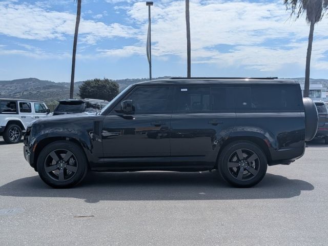 2023 Land Rover Defender 130 X-Dynamic SE 2023 Land Rover Defender 130 X-Dynamic SE