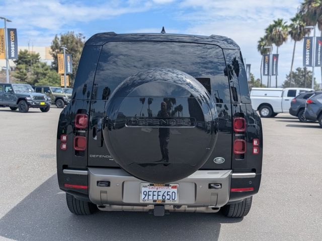 2023 Land Rover Defender 130 X-Dynamic SE 2023 Land Rover Defender 130 X-Dynamic SE