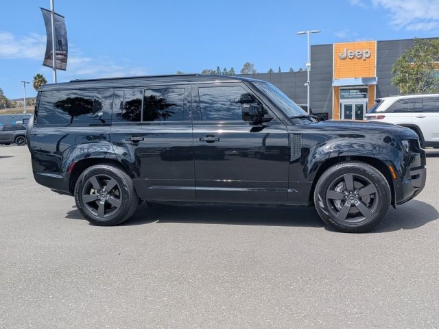 2023 Land Rover Defender 130 X-Dynamic SE 2023 Land Rover Defender 130 X-Dynamic SE