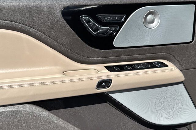 2023 Lincoln Aviator Reserve Pre-Owned 2023 Lincoln Aviator Reserve Pre-Owned