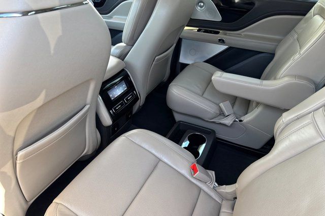 2023 Lincoln Aviator Reserve Pre-Owned 2023 Lincoln Aviator Reserve Pre-Owned