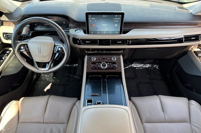 2023 Lincoln Aviator Reserve Pre-Owned 2023 Lincoln Aviator Reserve Pre-Owned