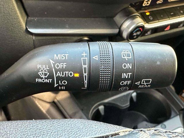 2023 Mazda CX-30 2.5 S Select Package 2023 Mazda CX-30 2.5 S Select Package