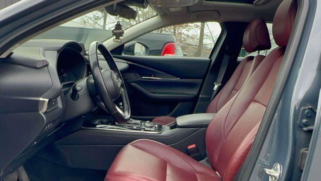 2023 Mazda CX-30 2.5 S Carbon Edition 2023 Mazda CX-30 2.5 S Carbon Edition