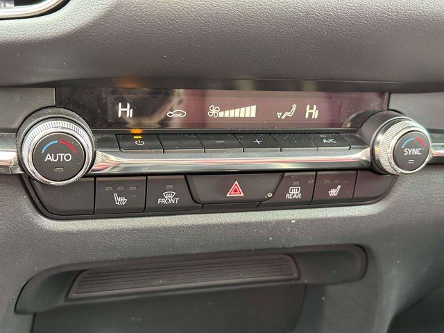 2023 Mazda CX-30 2.5 S Carbon Edition 2023 Mazda CX-30 2.5 S Carbon Edition