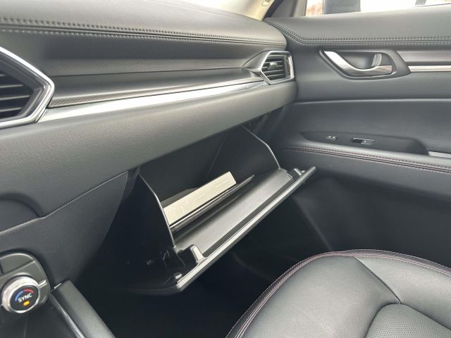 2023 Mazda CX-5 2.5 S Carbon Edition AWD 2023 Mazda CX-5 2.5 S Carbon Edition AWD