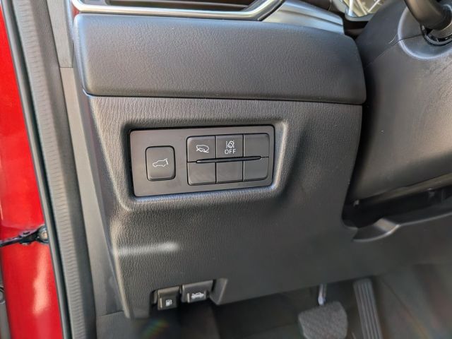 2023 Mazda CX-5 2.5 S Preferred Package 2023 Mazda CX-5 2.5 S Preferred Package