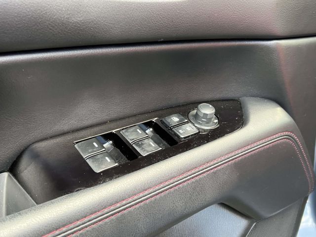 2023 Mazda CX-5 2.5 S Carbon Edition AWD 2023 Mazda CX-5 2.5 S Carbon Edition AWD