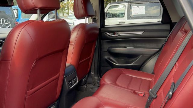 2023 Mazda CX-5 2.5 S Carbon Edition AWD 2023 Mazda CX-5 2.5 S Carbon Edition AWD