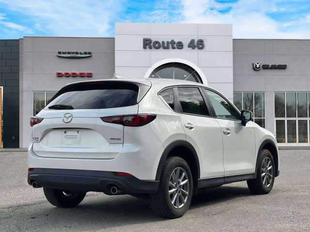 2023 Mazda CX-5 2.5 S Preferred Package AWD 2023 Mazda CX-5 2.5 S Preferred Package AWD