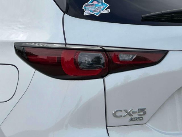 2023 Mazda CX-5 2.5 S Preferred Package AWD 2023 Mazda CX-5 2.5 S Preferred Package AWD
