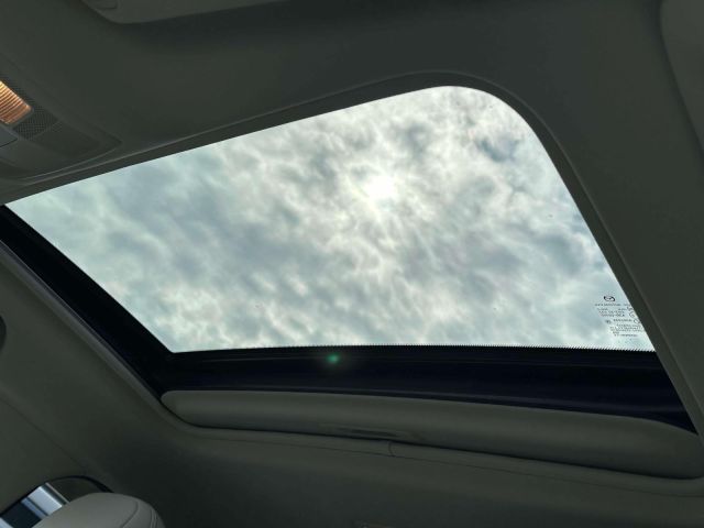 2023 Mazda CX-5 2.5 S Preferred Package AWD 2023 Mazda CX-5 2.5 S Preferred Package AWD