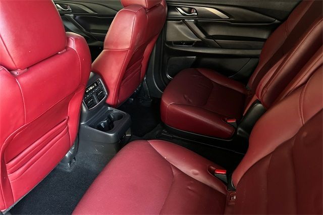 2023 Mazda CX-9 Carbon Edition 2023 Mazda CX-9 Carbon Edition
