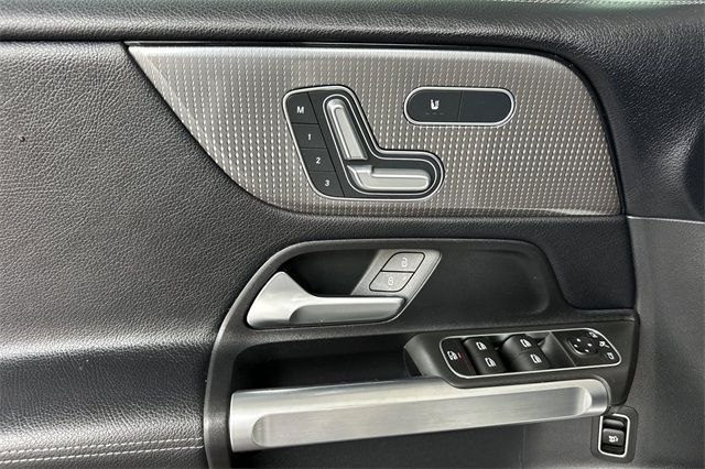 2023 Mercedes-Benz GLB GLB 250