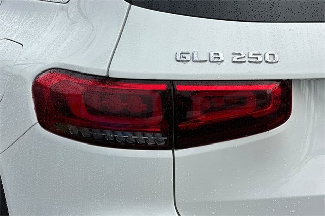 2023 Mercedes-Benz GLB GLB 250