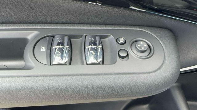 2023 MINI Clubman Cooper S ALL4 2023 MINI Clubman Cooper S ALL4