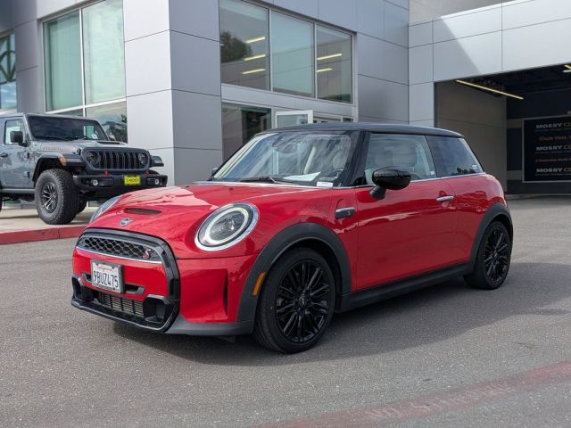 2023 MINI Cooper S Base