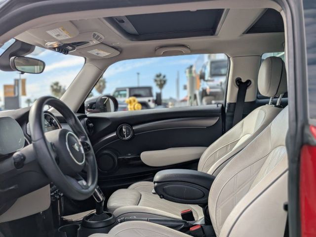 2023 MINI Cooper S Base