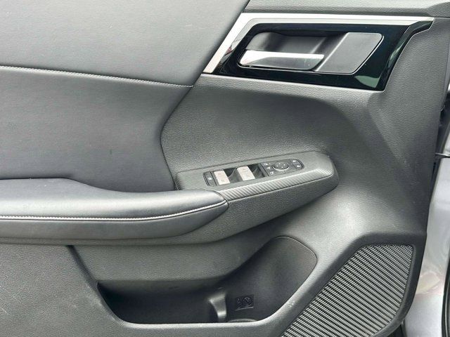 2023 Mitsubishi Outlander PHEV SE